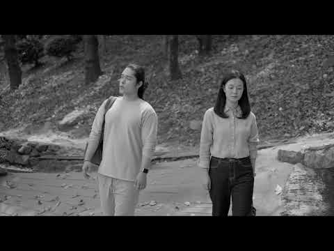 The Time Permeates on the Street de Soo Min Park |  CCP30 - Seleção Ensaios