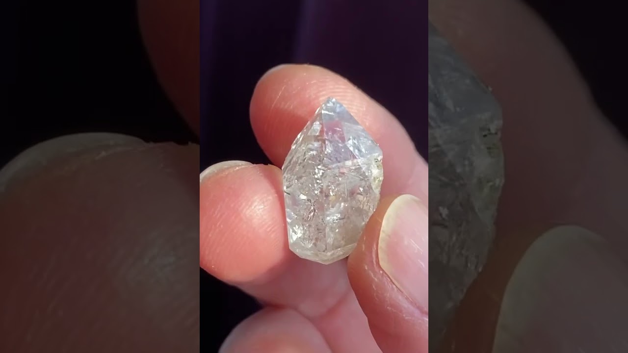 ✨Herks on SALE✨ crystalsquared12.etsy.com #herkimerdiamond #herkimer #quartz #sale #onlineshopping