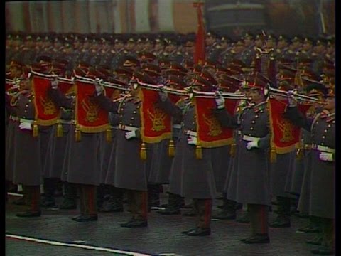 HD Soviet October Revolution Parade, 1975 Парад 7 Ноября