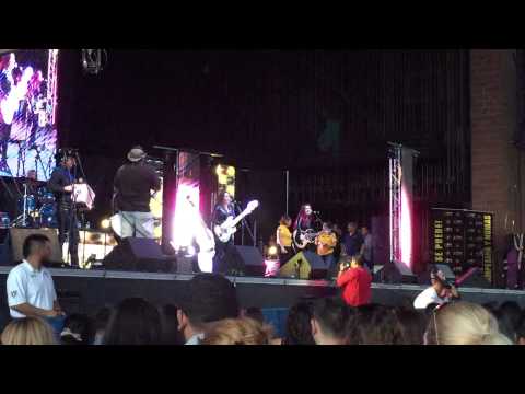 Na na Na na Na. Villa5