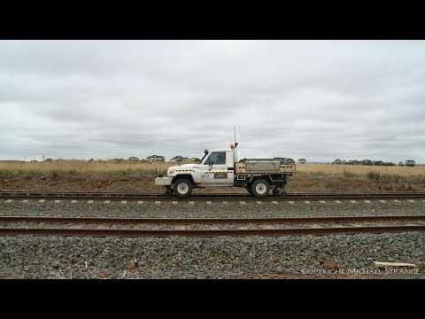 ARTC Hi-Rail Toyota Landcruiser Utility Vehicle (13/2/2020) - PoathTV Australian Trains & Railways