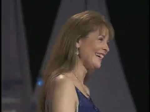 Mary Duff & Daniel O’Donnell- I Heard The Bluebird sing & Vaya Con Dios (Live)