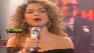 Gloria Estefan &amp; Miami Sound Machine   1 2 3  1988 hd