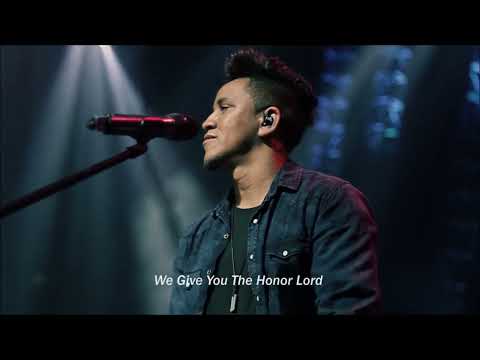 Tu Eres Rey - Barak Feat. Christine D'Clario | "Video Oficial" | Radical Live