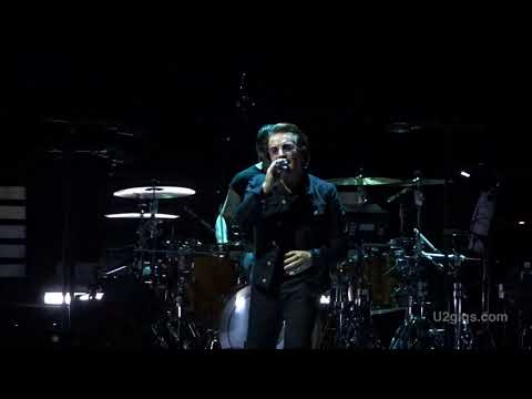 U2 Manchester Zoo Station 2018-10-20 - U2gigs.com