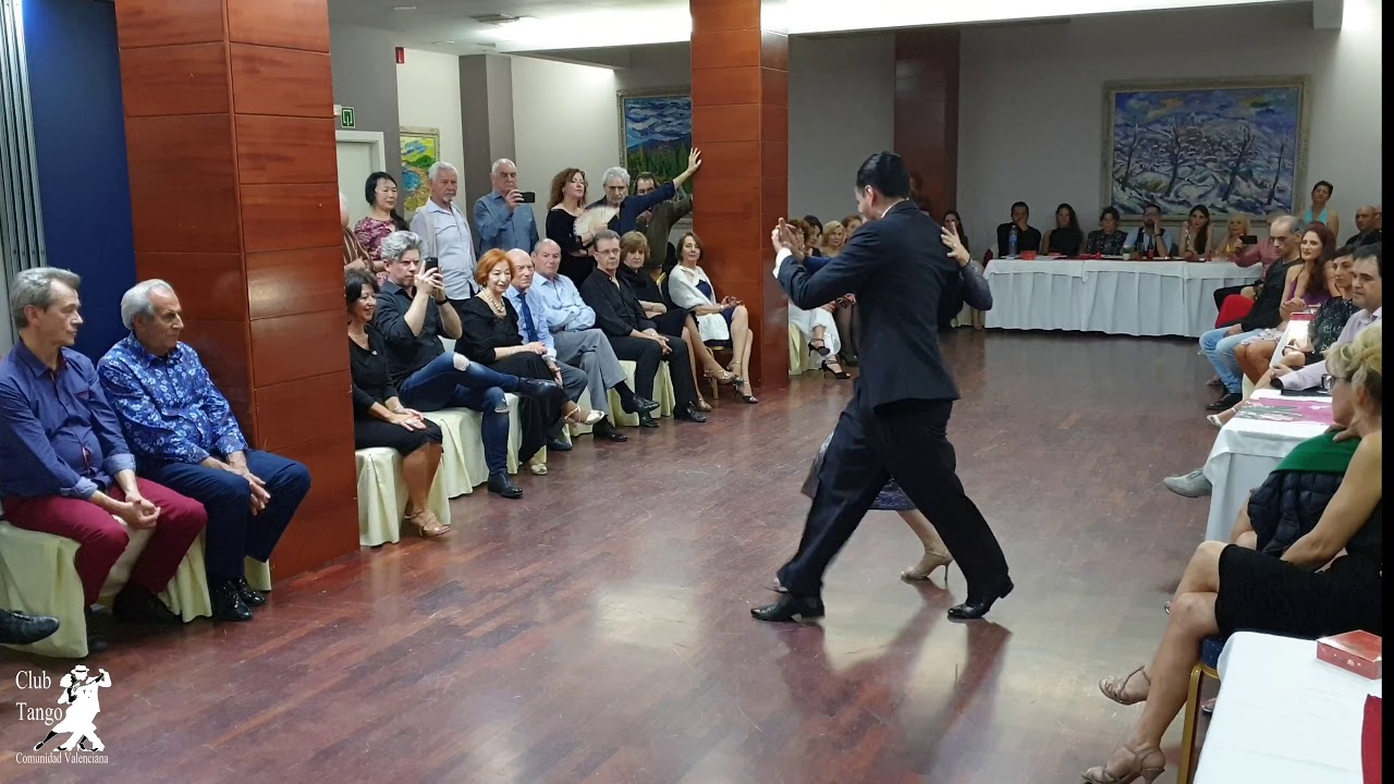 Video thumbnail for Belen Martinez & Niko Carambas, Dia de los enamorados 2020, Valencia 1/3