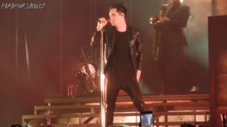 Crazy = Genius (Live) - Panic! At The Disco