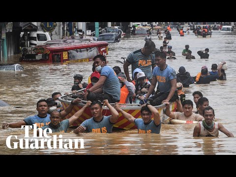 Typhoon Vamco: torrential rains force evacuations in Philippines