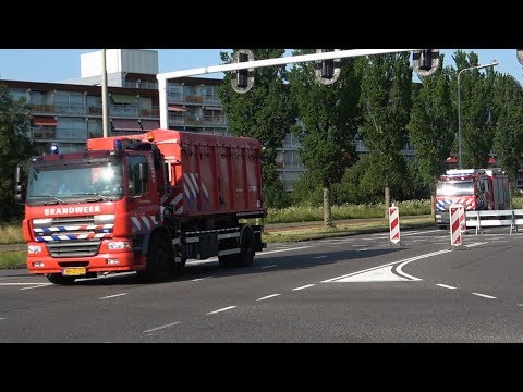 P1, Brandweer Burgum naar zeer grote brand Azaleastraat Leeuwarden