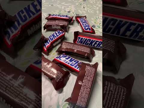 Delicious SNICKERS mini #delicious #chocolate #snickers #satisfying