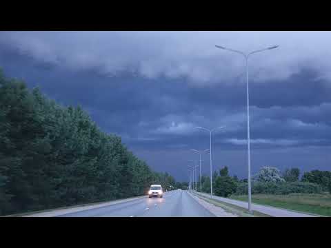 Tuvojas draudīgs negaiss Ventspilij !!!! 14. 07 .2022. Latvija