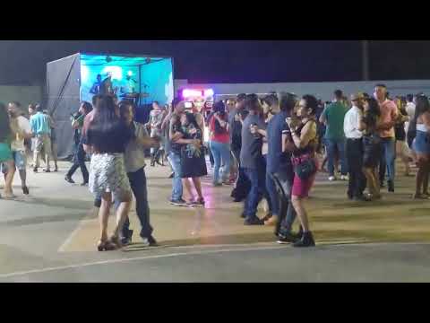 Vamos dança Forro #passossertanejos #Mamonas #roça #vidanaroça #minasgerais #vidareal  #mulherbonita