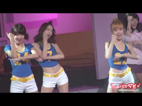 【YoonA】100130 SNSD - 少女時代 (Girl's_Generation) - Show! Show! Show! & Oh!! 彩排 @ Music Core