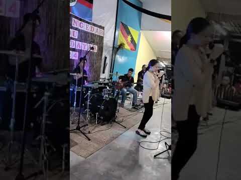 Joget Ngansar ke kaki~betty~(cover Megamixed band)
