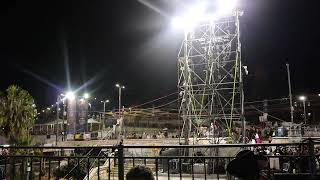 "אפילו השוטרים במירון מתפללים ומתקרבים לקול הנגינה המופלאה בהיכלו של רבי שמעון בר יוחאי...