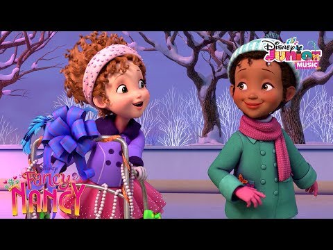 Video thumbnail for Ice Skater Extraordinare