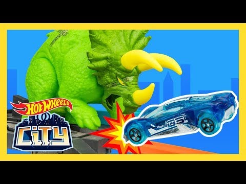 Triceratops Destrói a Hot Wheels City! | Hot Wheels City | Hot Wheels Português