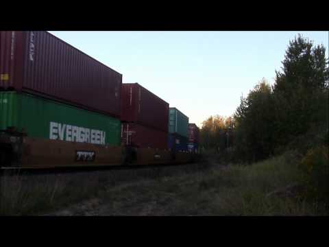 CN 101 (Intermodal) @ Derailment Curve (Near Wabamun AB) New View 08SEP12 SD75I 5789 Leading