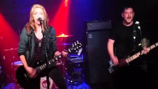 Darling Parade &quot;Crash and Burn&quot; live