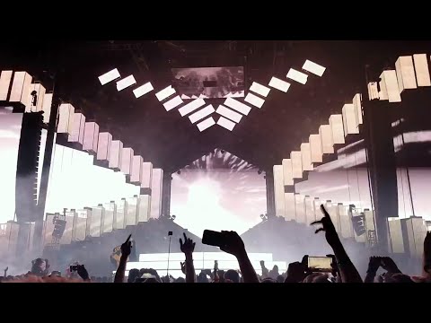 Axwell Λ Ingrosso Live @ Ultra Miami 2018 // Swedish House Mafia - ID ??