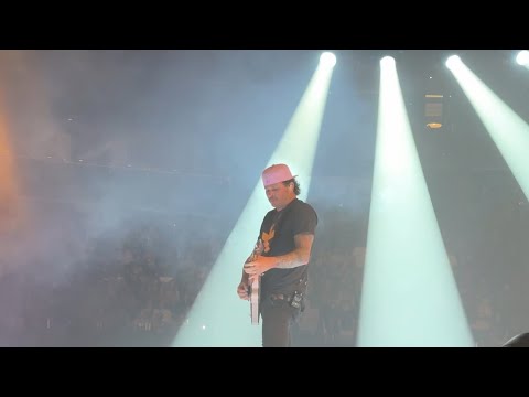 Blink-182 - M&M’s : Live @ Kia Center