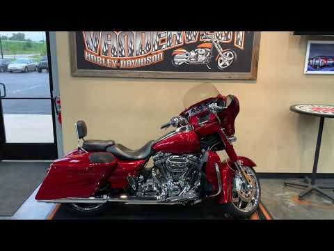 2016 Harley-Davidson Street Glide CVO Street Glide at Vandervest Harley-Davidson, Green Bay, WI 54303