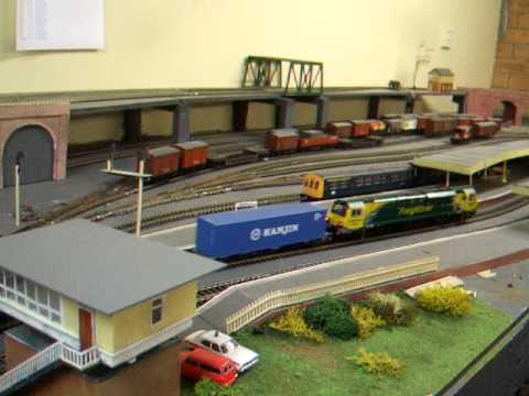 Bachmann class70 Freightliner train