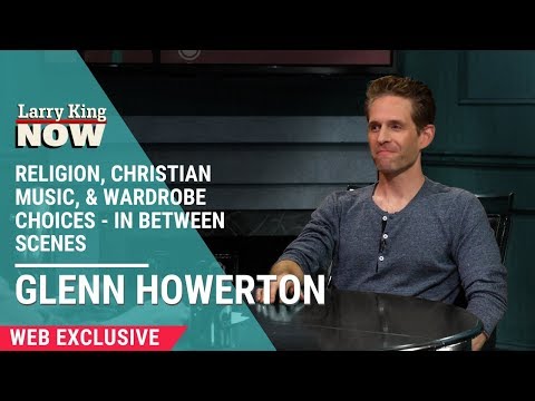 Glenn Howerton Talks With Pete Holmes About Religion, Christian Music, & Wardrobe Choices