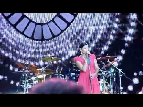 Nelly Furtado - Say It Right (Szczecin, Eska Music Awards 2013, 3 sierpnia)