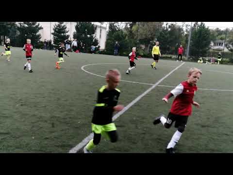 UKS AP CHAMPIONS RAWA MAZOWIECKA VS  WIDOK SKIERNIEWICE 2011