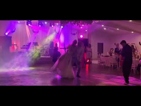 Ajda Pekkan’ın baş vokalisti Ezgi Ayçe Kızıldere