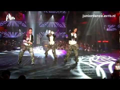 Junior Dance - Chloé, Nori en Sharon - Halve Finale Junior Dance (2012)