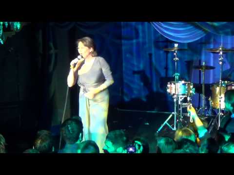 ESCKAZ in London: Anne Marie David - Algo pequeñito