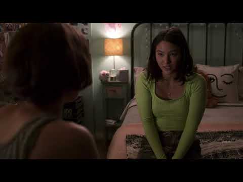 Izzie confesses her feelings for Casey | Atypical 3x6