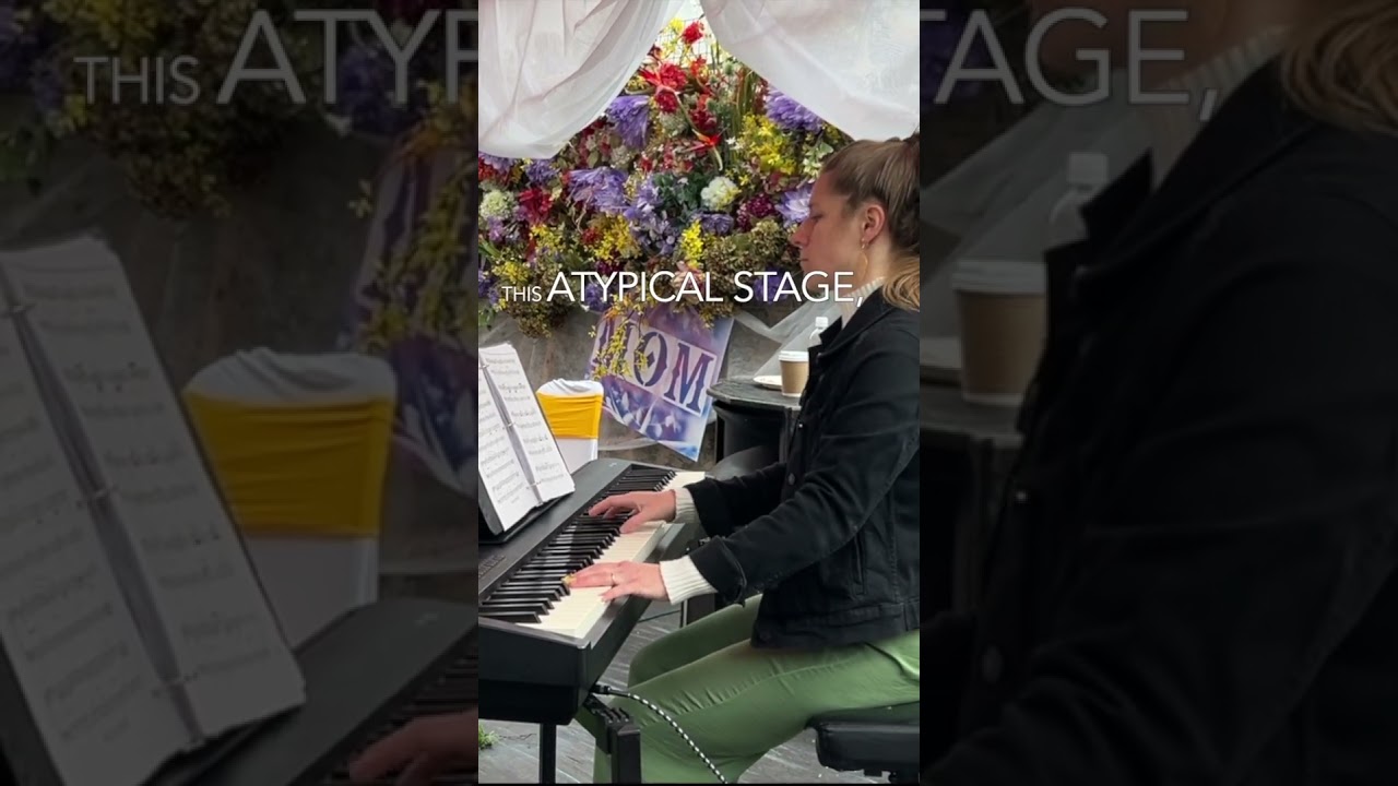 Promotional video thumbnail 1 for Becky Reesor - Soulful piano for upscale events