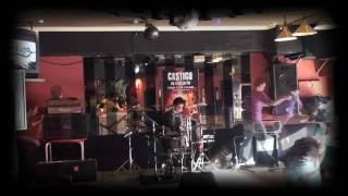 Concierto de CASTIGO &quot;Tributo a Leño&quot;. SALA ELCANALLA .mov