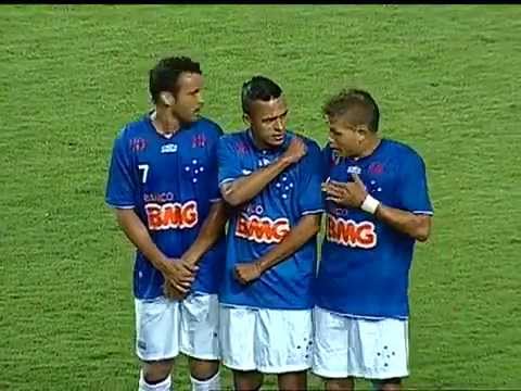 Cruzeiro 1 x 0 Figueirense pela 5ª rodada do Brasileirão 2012 - 16/06/2012 (Melhores momentos)