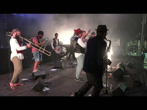 FANFARRIA TAQUIKARDIA  EN CONCERTO NA LXIV FESTA DO VIÑO DO CONDADO DO TEA 26 08 23