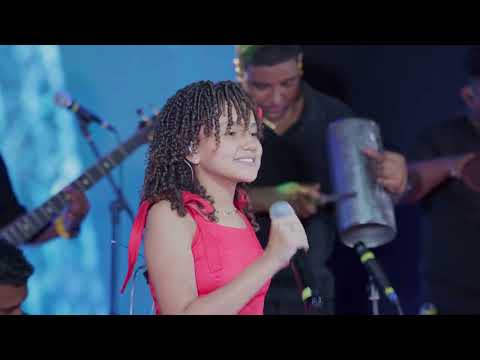 Andrea Sofia - Christmas Winds (Live Session)