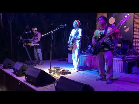 ULU ROOTS - Unconditional Love - Ulu Roots Original