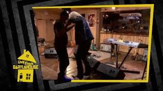 Live From Daryl's House - "Rich Girl"