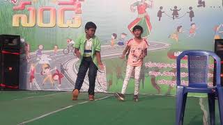 Ninnu road meedha song Happy sunday