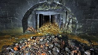 Abandoned Explore : Sandsend & Kettleness Railway Tunnels, Whitby, UK + Alm Quarries