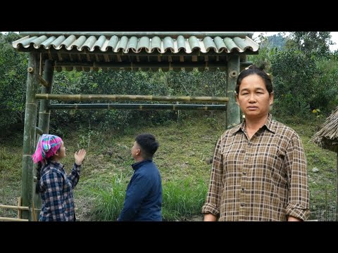 Als Đô hörte, dass seine Großmutter krank war, besuchte er sie und plante mit Tiêu Mi eine Überras