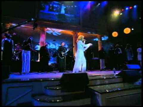 Martha Munizzi - Sing - Live! (@marthamunizzi)