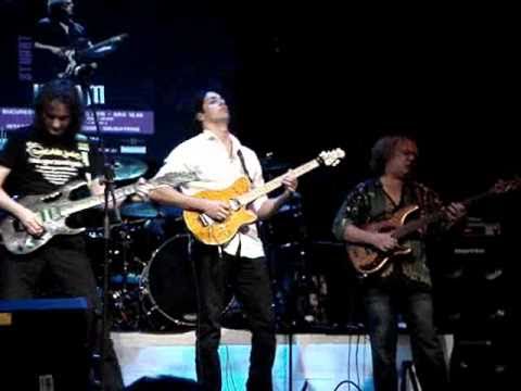 Dragianni, Damjan Pejcinoski, Stuart Hamm