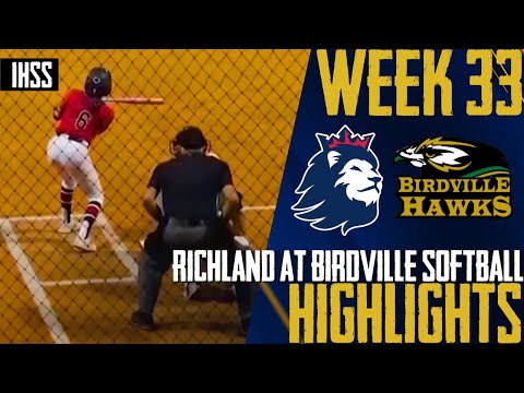 Richland Royals Claim District Crown with 8-2 Win Over Birdville