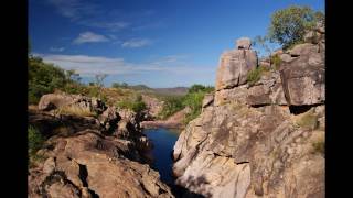 Beautiful Australia - Midnight Oil: One Country