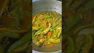 Download lagu এই বছরের প্রথম নতুন জীঙা রান্না করলাম। #meher #food #minivlog #shorts #recipe mp3