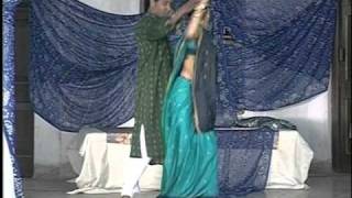 Download lagu Pankha Dolay Diyo Na Sajan Ji [Full Song] Pyar Mein Ik Chumma De De mp3